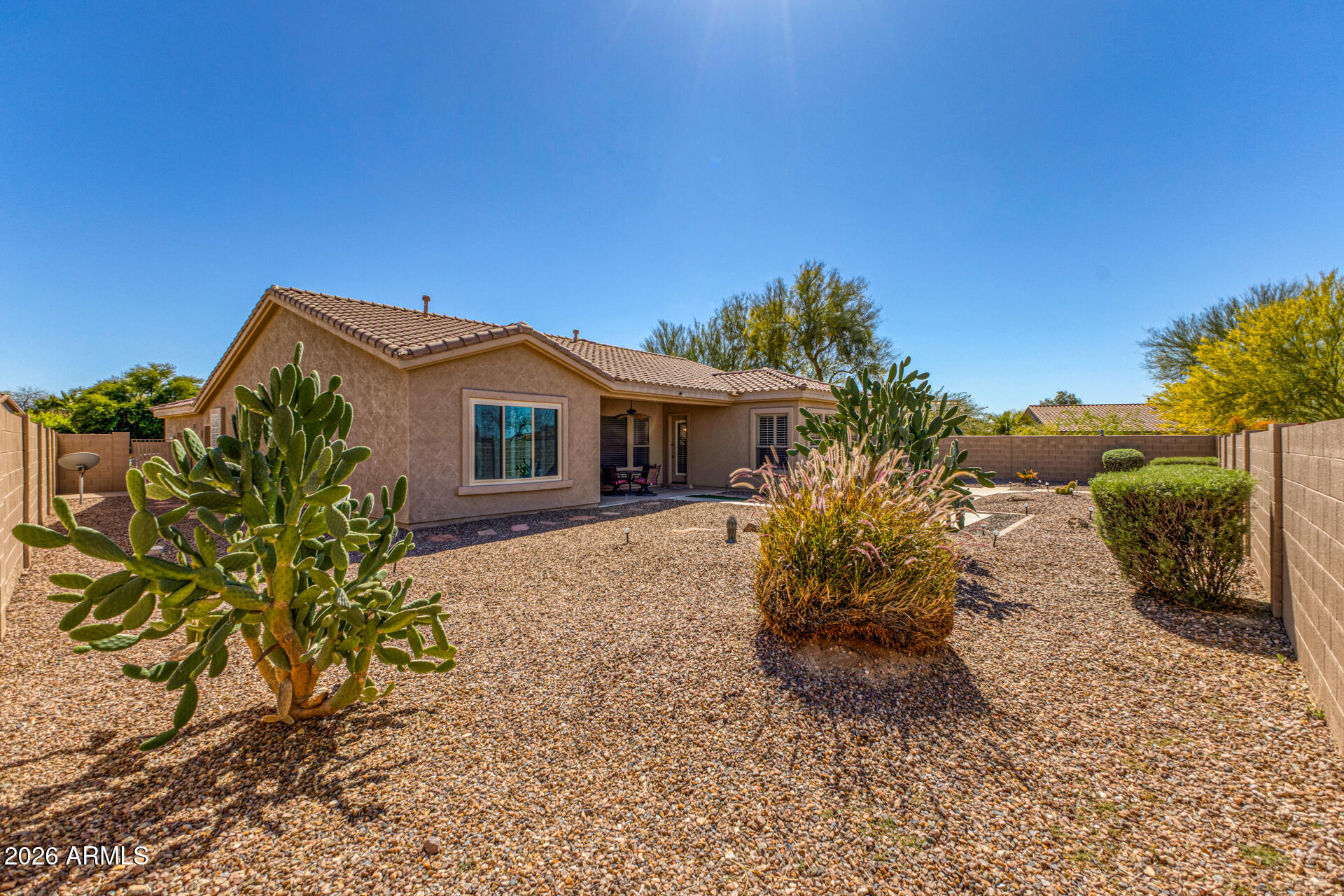 18334 West Piedmont Road Goodyear, AZ 85338 - Photo 36 of 54