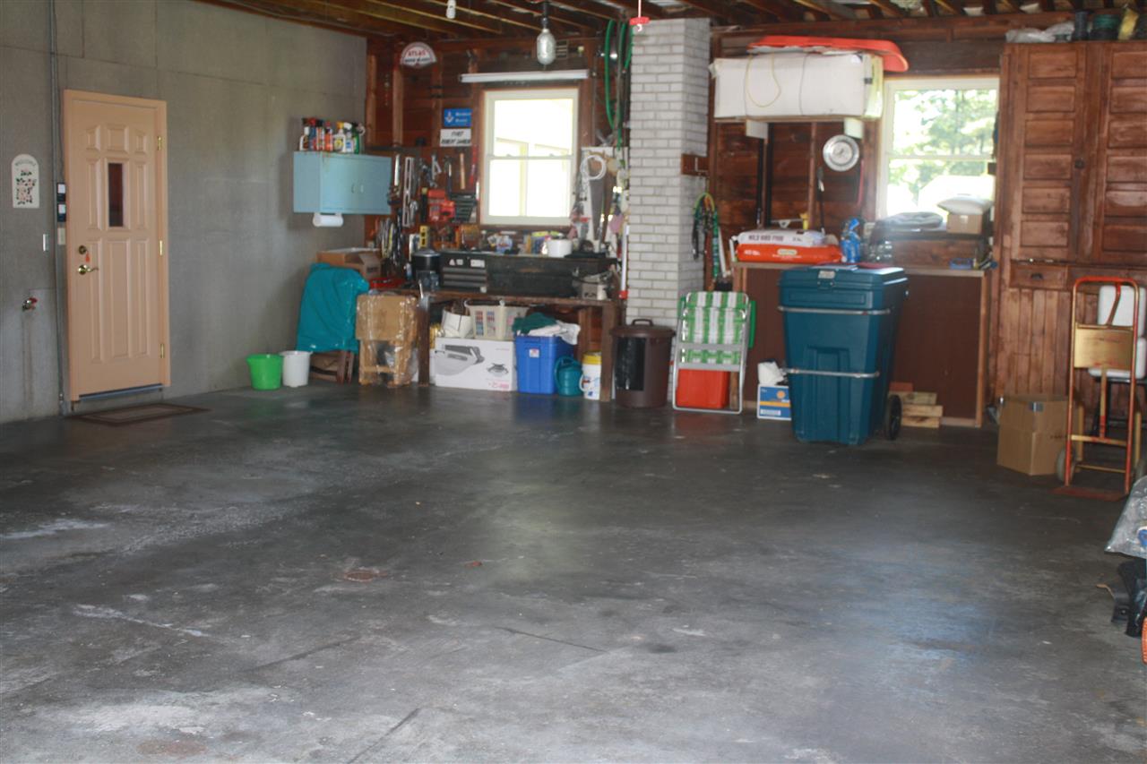 12456 Tuscola Road Clio, MI 48420 - Photo 22 of 59 50021471-21.JPG