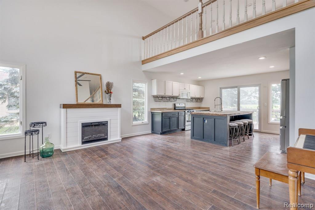 21614 Chester Road Ray, MI 48096 - Photo 9 of 46