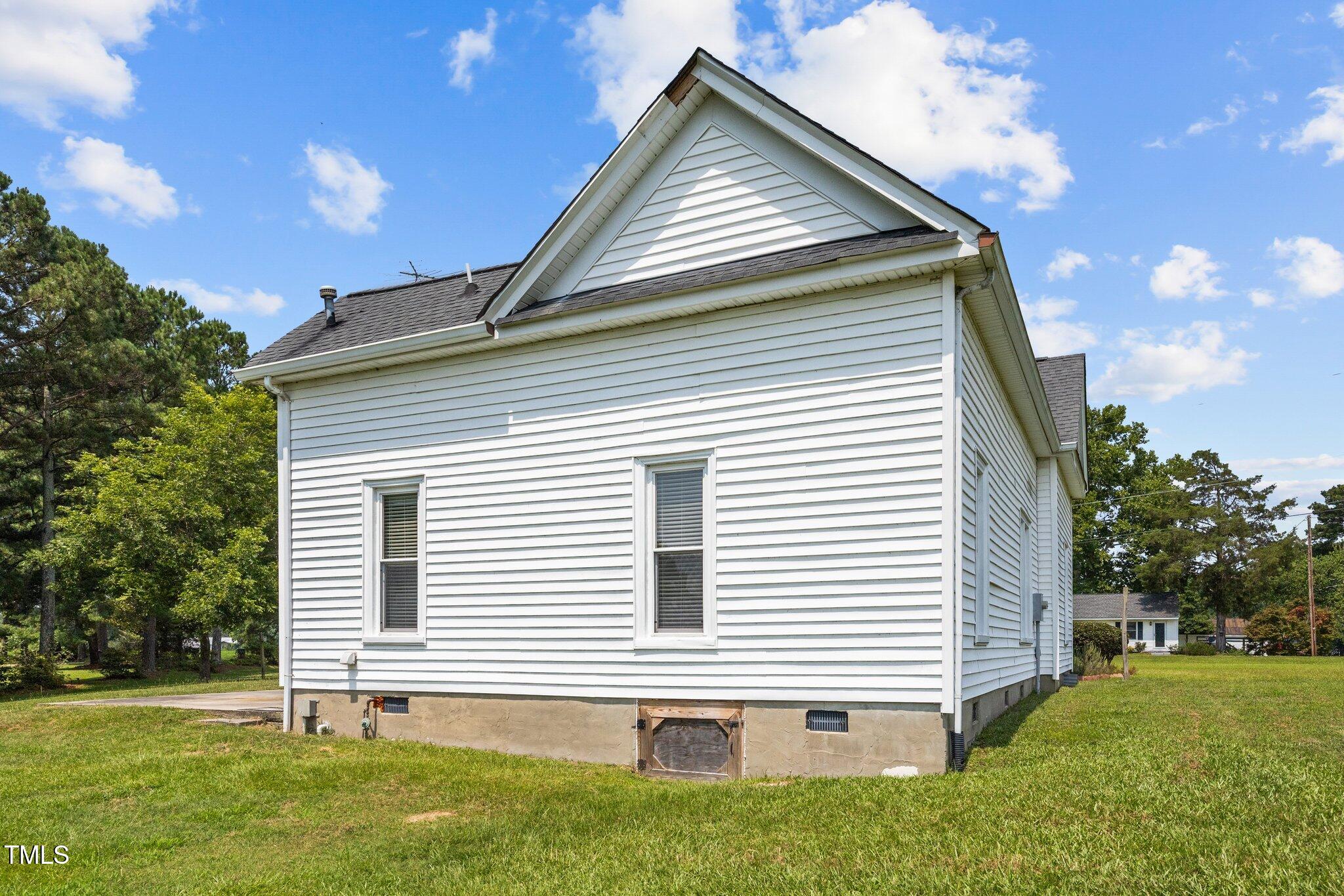 419 Mabry Road Angier, NC 27501 - Photo 27 of 41 41-web-or-mls-IMG_9259
