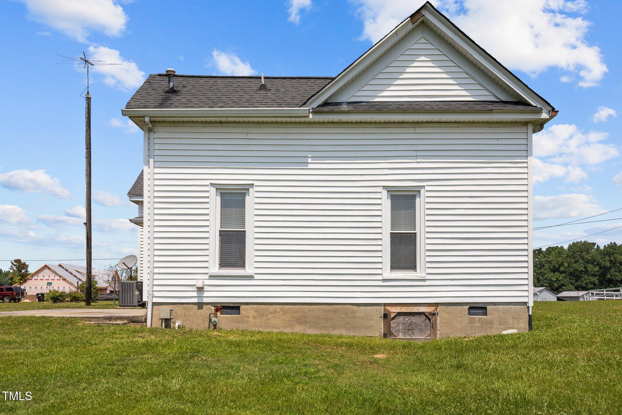 419 Mabry Road Angier, NC 27501 - Photo 28 of 41 39-web-or-mls-IMG_9257