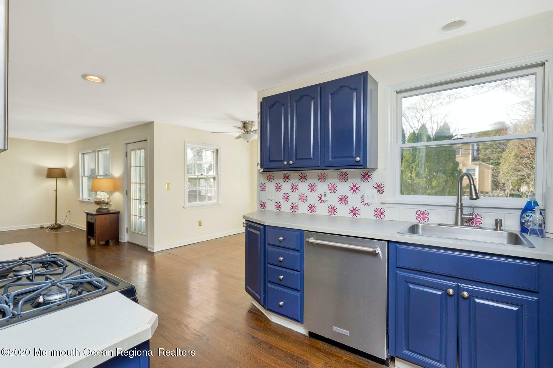 56 Standish Road Little Silver, NJ 07739 - Photo 6 of 24 Kitchen
