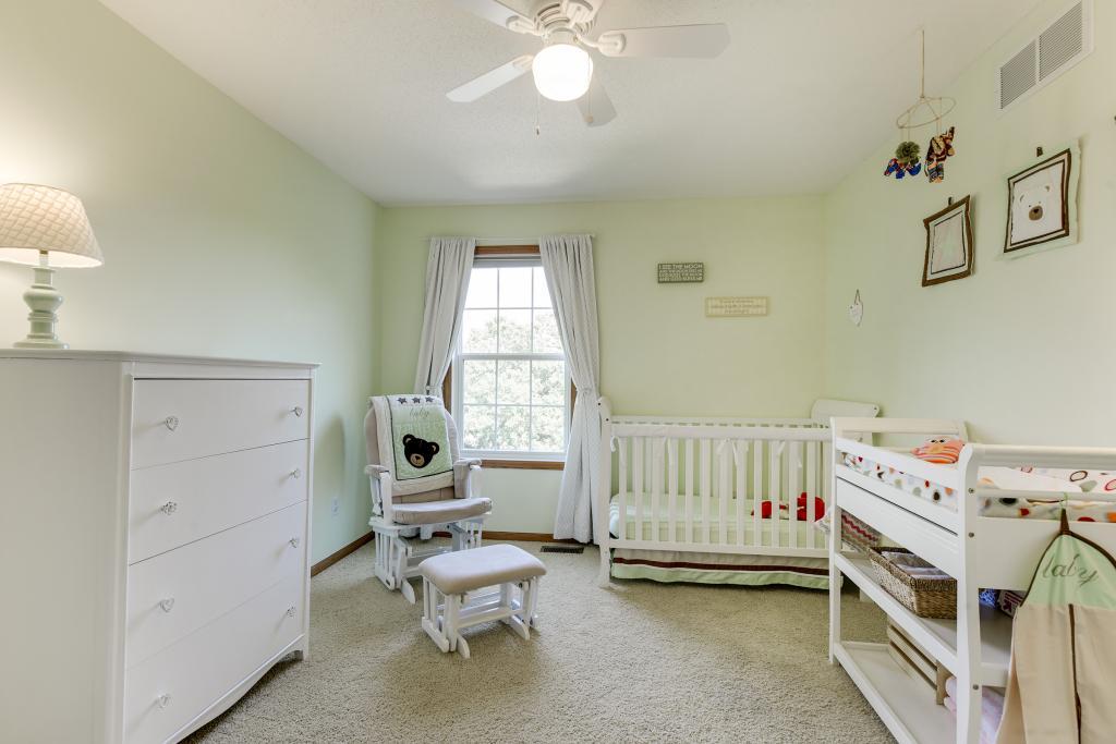 1666 Riverside Drive Shakopee, MN 55379 - Photo 10 of 20 Gallery Image 10