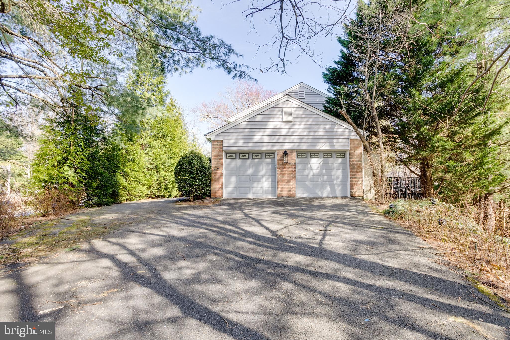4417 Wakefield Chapel Road Annandale, VA 22003 - Photo 13 of 77