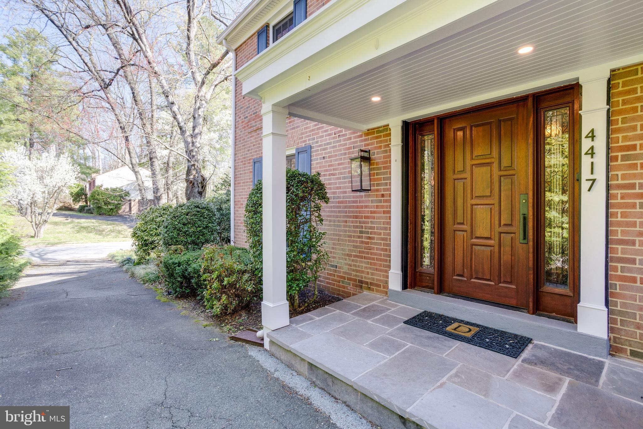 4417 Wakefield Chapel Road Annandale, VA 22003 - Photo 3 of 77
