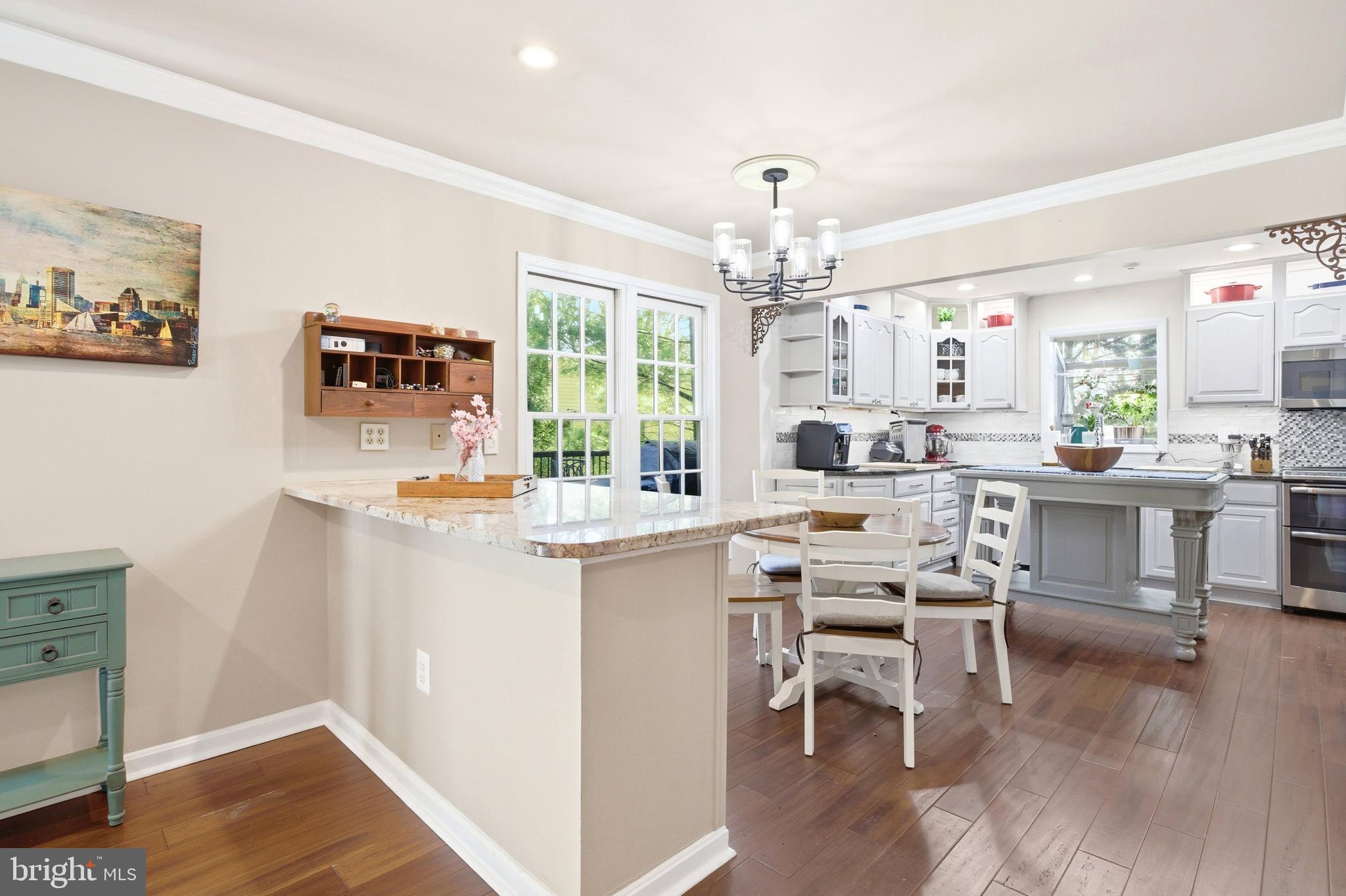 4417 Wakefield Chapel Road Annandale, VA 22003 - Photo 6 of 77