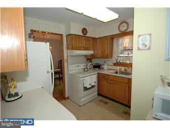 28176 Gaunts Bridge Road Columbus, NJ 08022 - Photo 6 of 12