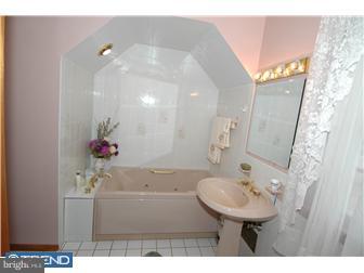 28176 Gaunts Bridge Road Columbus, NJ 08022 - Photo 8 of 12