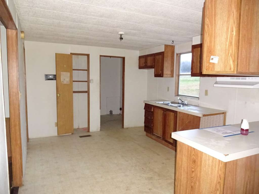 630 Hawk Hollow Road Greeneville, TN 37743 - Photo 14 of 18 Photo 14
