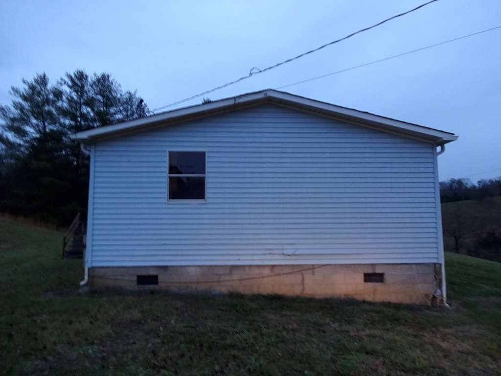 630 Hawk Hollow Road Greeneville, TN 37743 - Photo 2 of 18 Photo 2