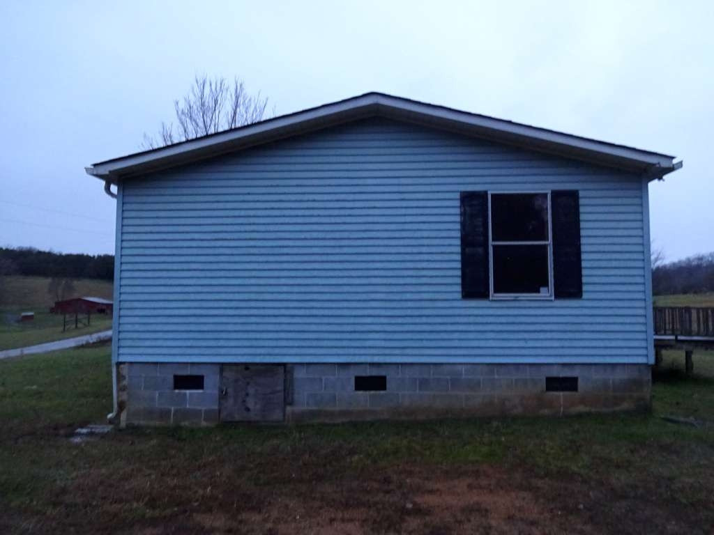 630 Hawk Hollow Road Greeneville, TN 37743 - Photo 3 of 18 Photo 3