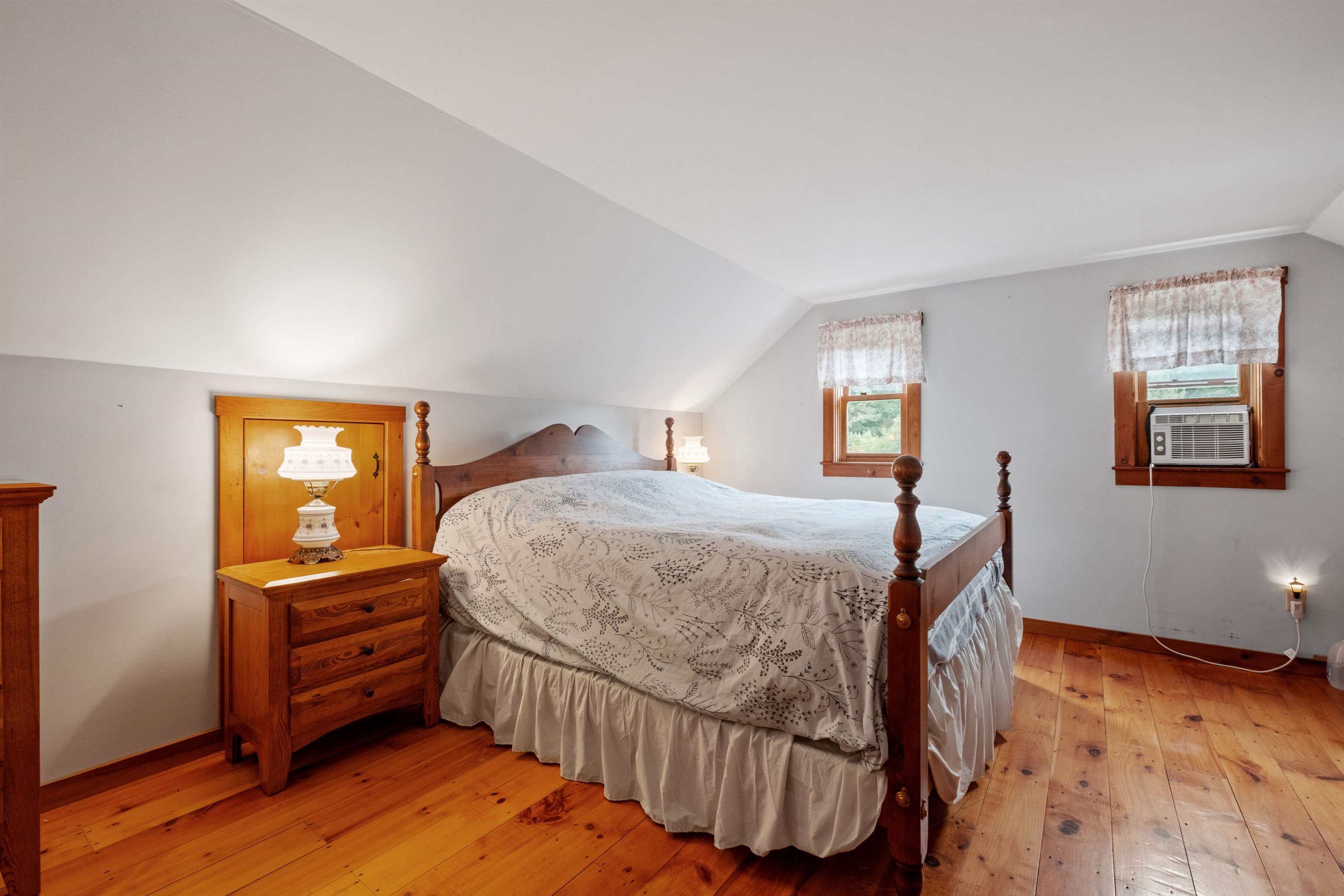 2398 Hopkinton Road Hopkinton, NH 03229 - Photo 21 of 40
