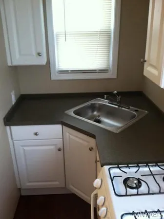 $759,000 | 435 3rd Street, Niagara Falls, NY 14301