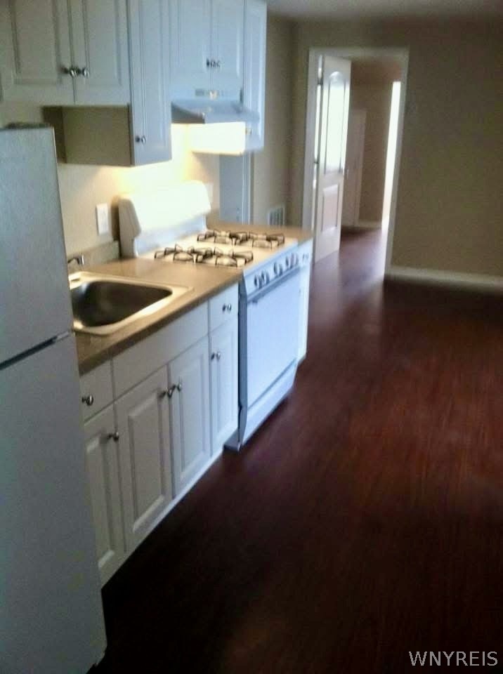 435 3rd Street Niagara Falls, NY 14301 - Photo 33 of 34 Apartment 8 One Bedroom