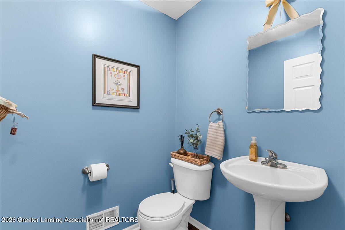 5049 South St Clair Road St. Johns, MI 48879 - Photo 21 of 48 28-Media Jett - 11