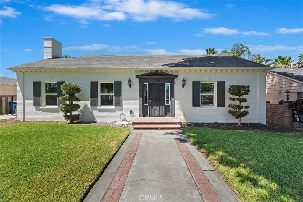 1748 Prince Albert Drive Riverside, CA 92507 - Photo 2 of 42