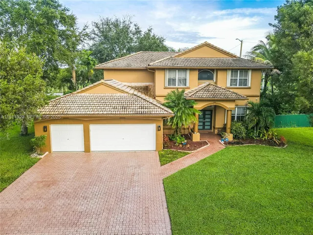 $6,000 | 15841 Southwest 61st Street, Unit 15841, Davie, FL 33331