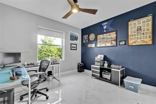 $6,000 | 15841 Southwest 61st Street, Unit 15841, Davie, FL 33331