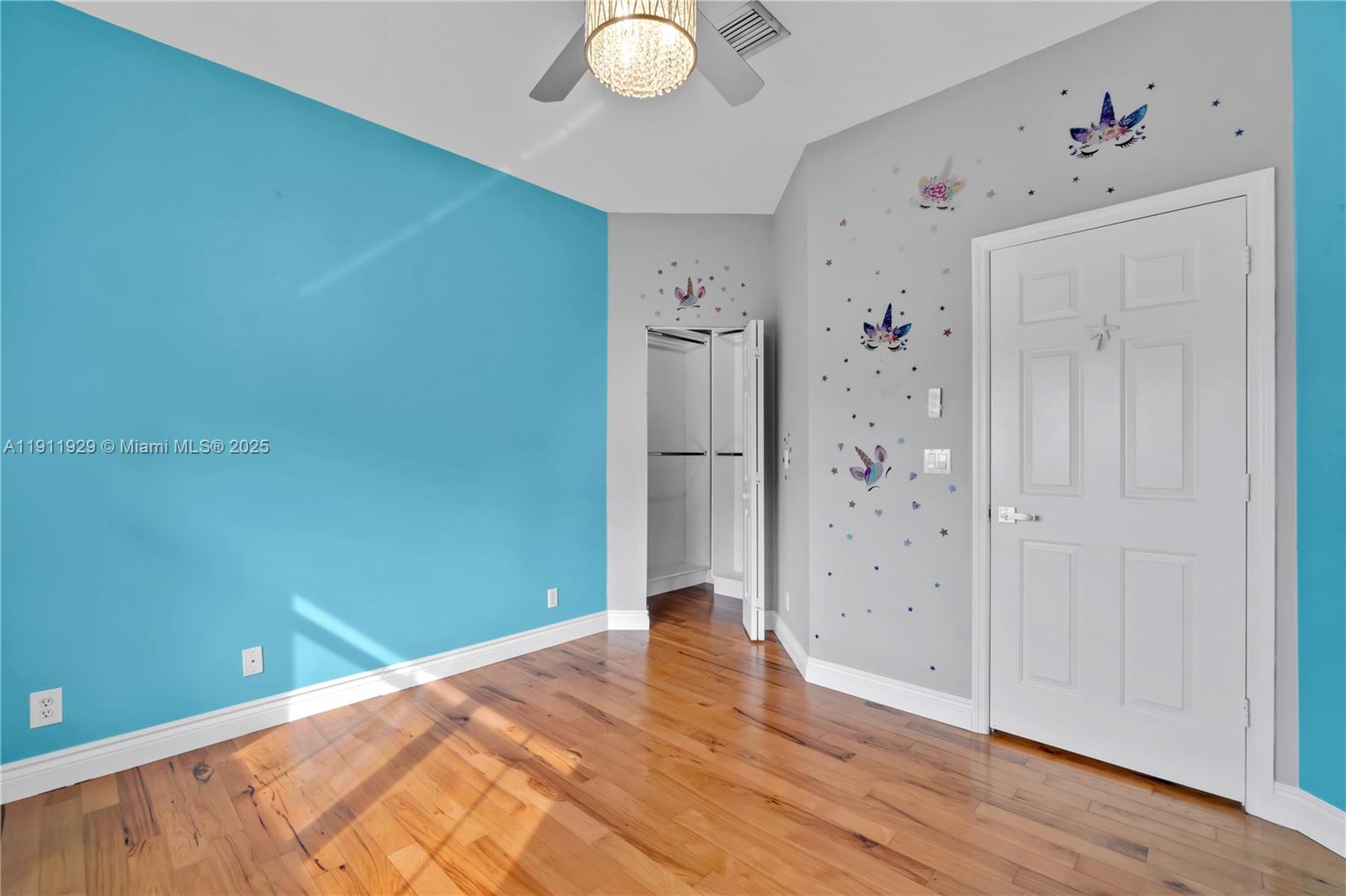 15841 Southwest 61st Street, Unit 15841 Davie, FL 33331 - Photo 28 of 49 a view of an empty room