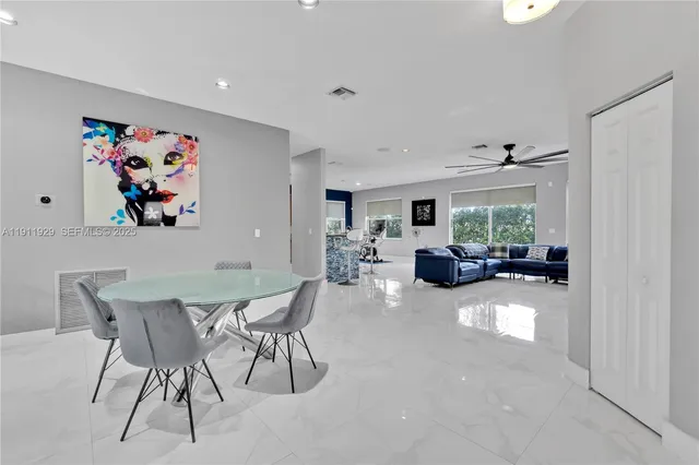 $6,000 | 15841 Southwest 61st Street, Unit 15841, Davie, FL 33331