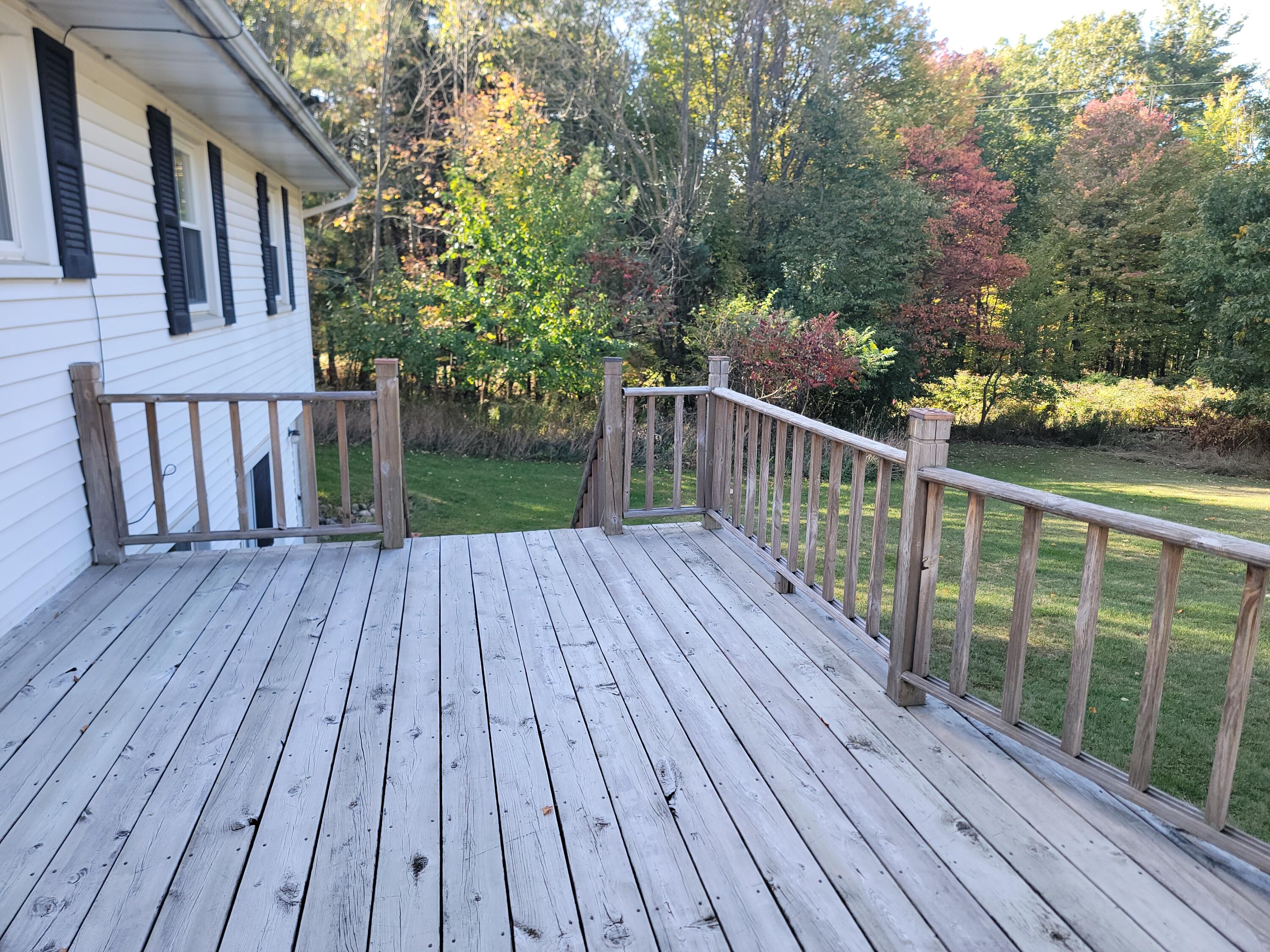4085 North Cedar Lake Road Edmore, MI 48829 - Photo 9 of 14 20241012_102108