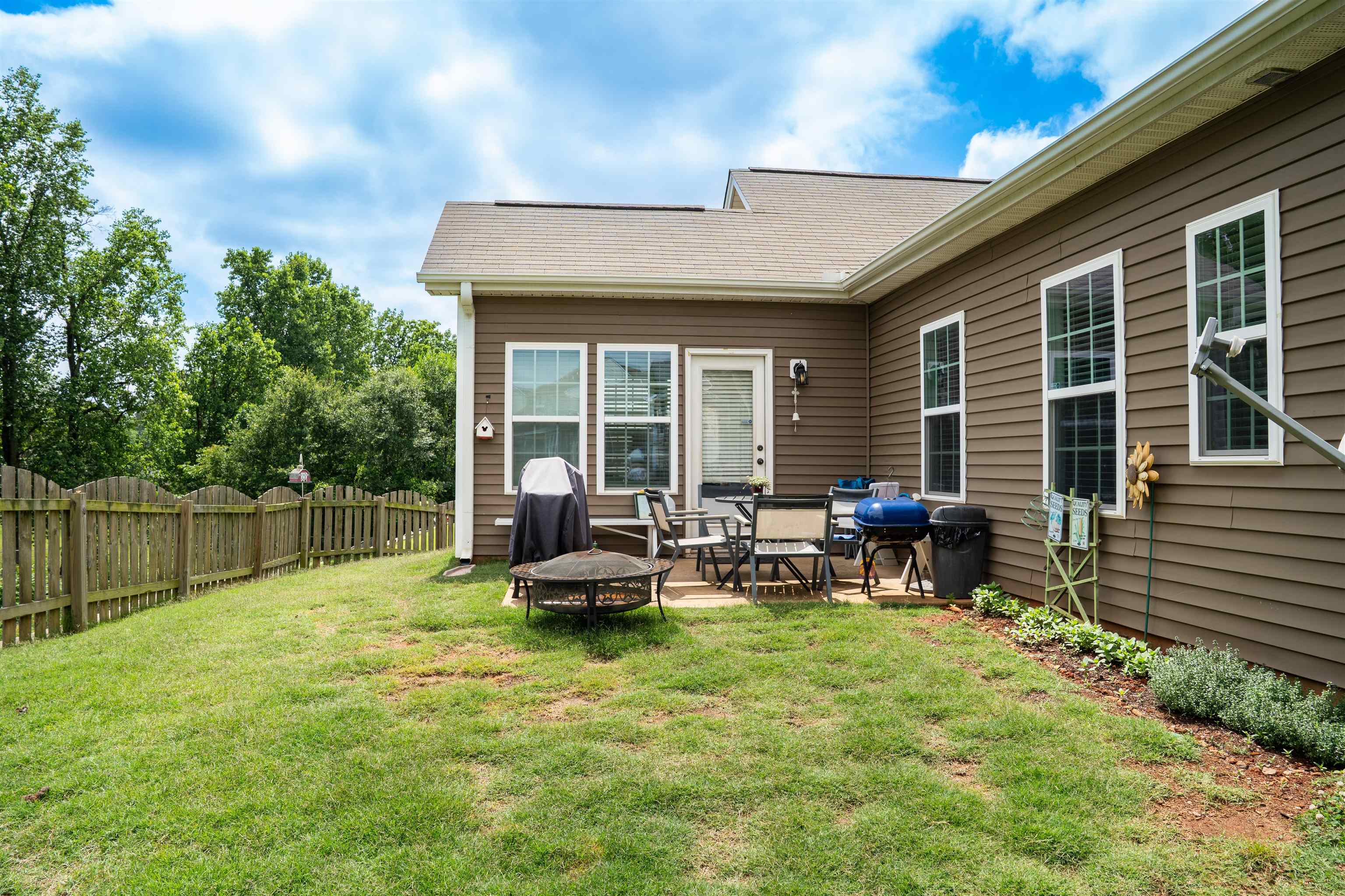 175 Castleton Circle Boiling Springs, SC 29316 - Photo 32 of 42