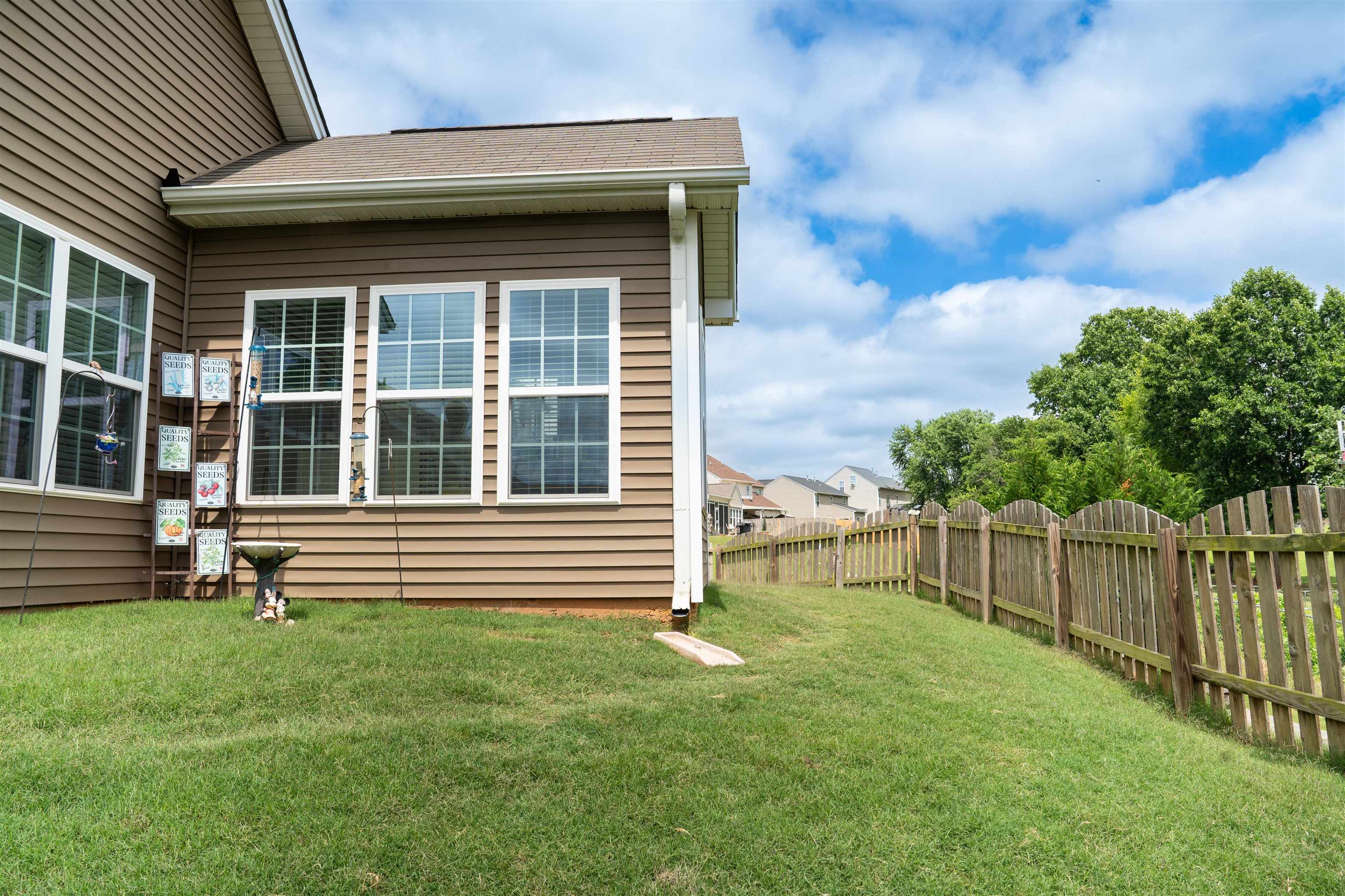 175 Castleton Circle Boiling Springs, SC 29316 - Photo 33 of 42