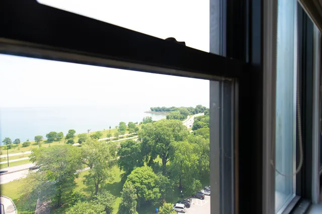 $285,000 | 5300 South Shore Drive, Unit 111, Chicago, IL 60615