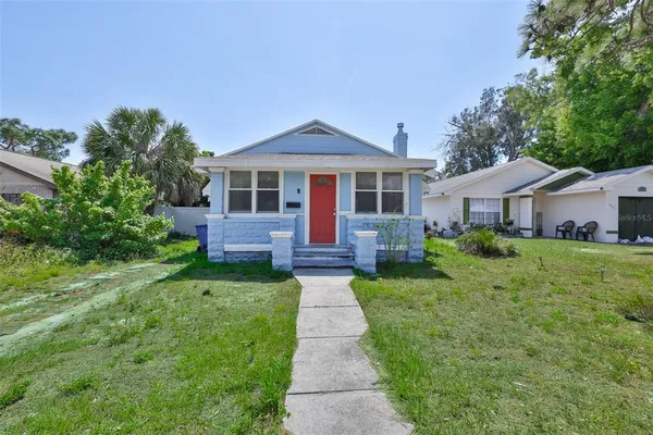 $1,995 | 4736 5th Avenue South, St. Petersburg, FL 33711