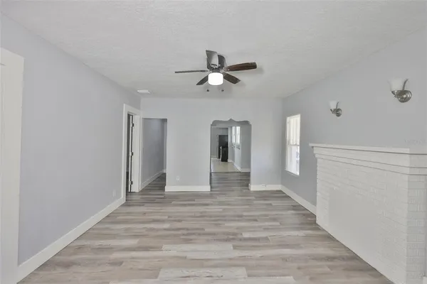 $1,995 | 4736 5th Avenue South, St. Petersburg, FL 33711