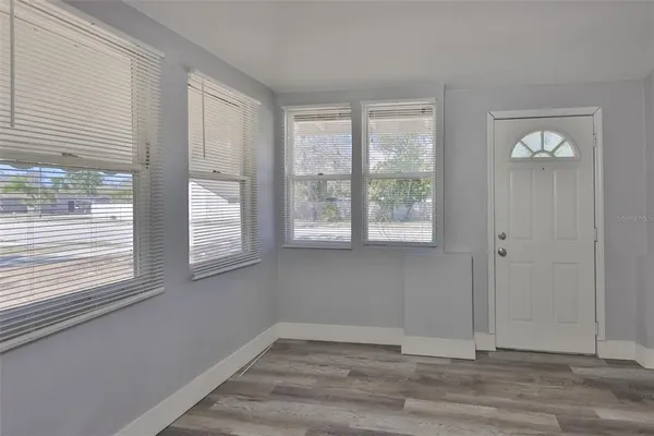 $1,995 | 4736 5th Avenue South, St. Petersburg, FL 33711