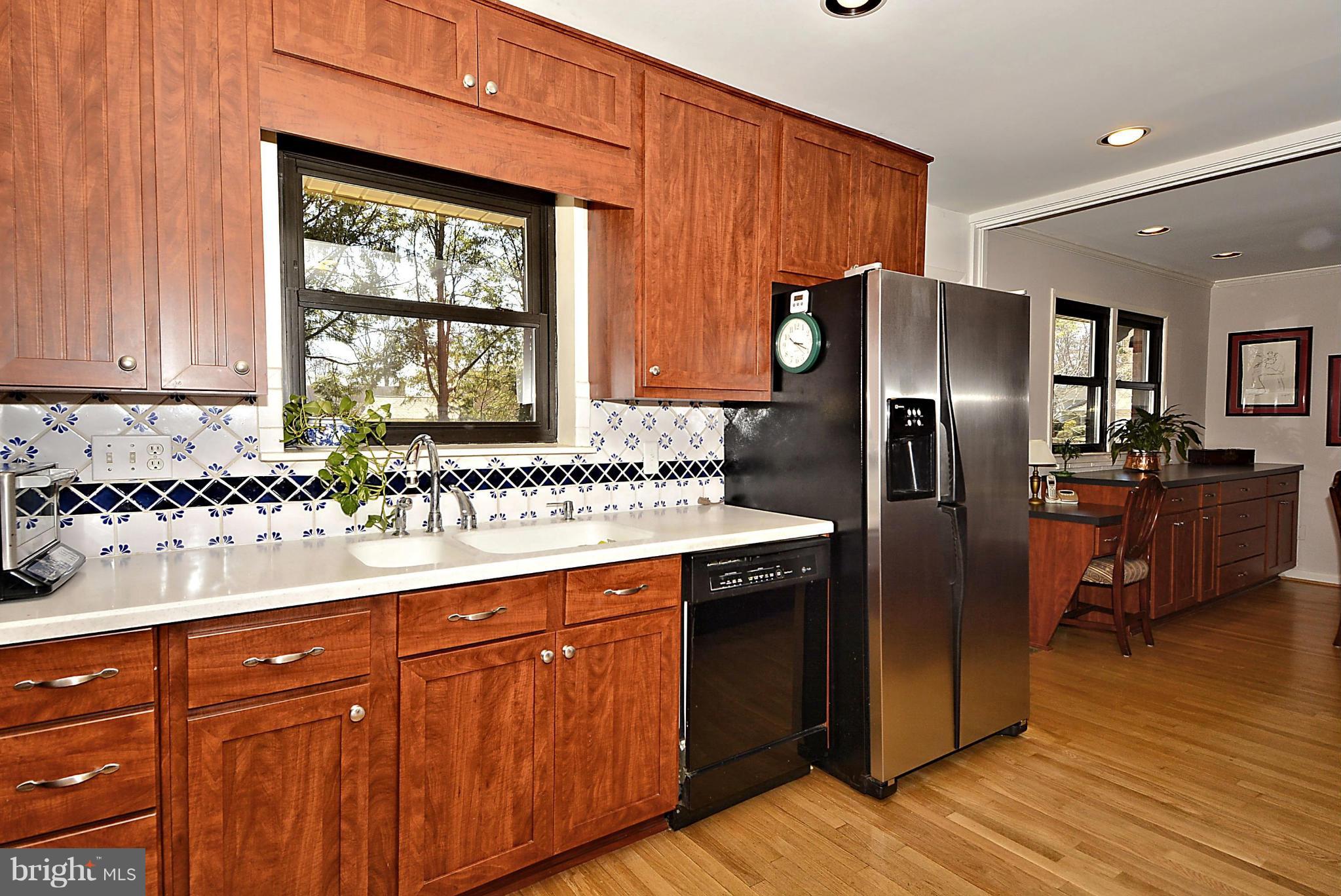9921 Vale Road Vienna, VA 22181 - Photo 3 of 30 Kitchen