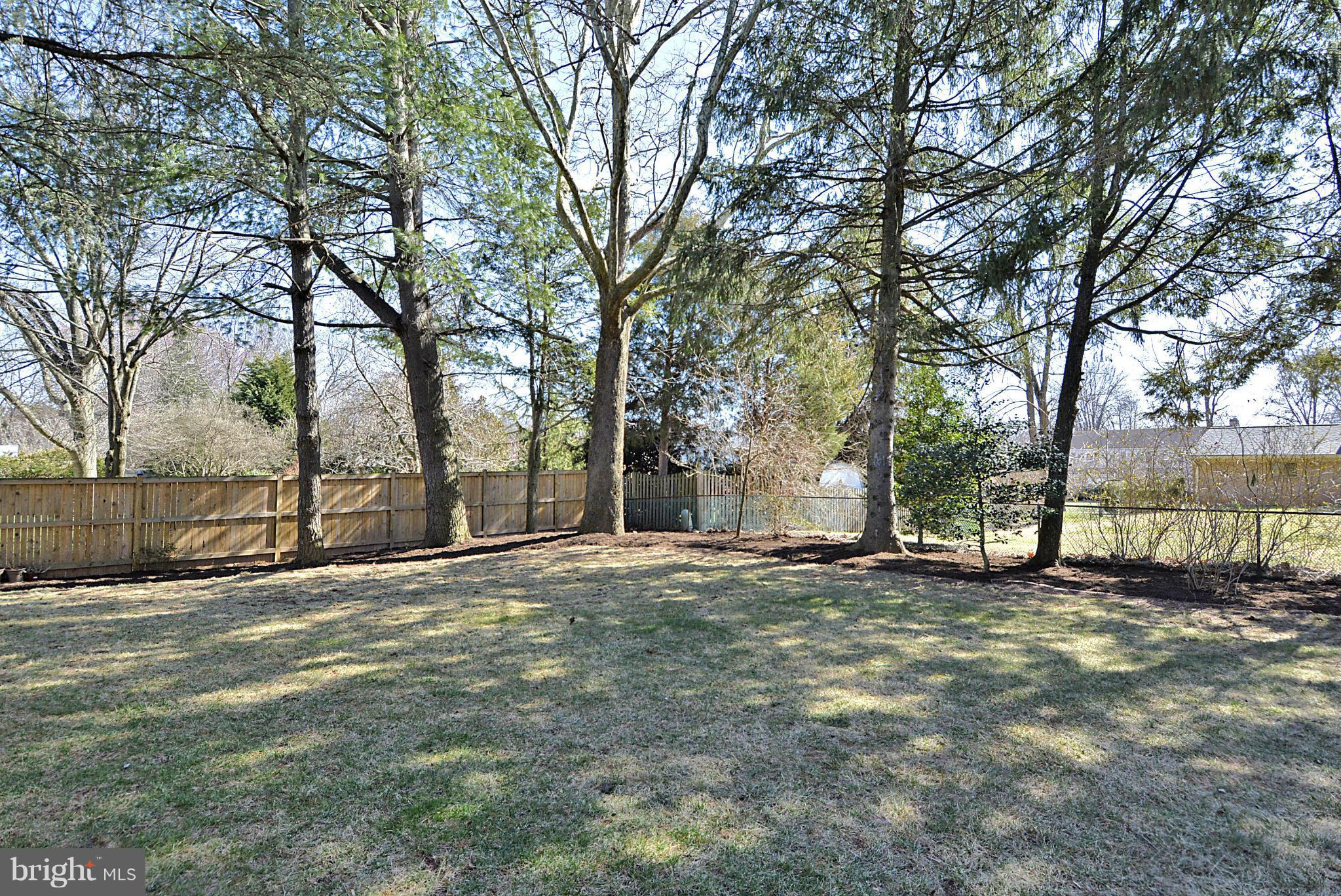9921 Vale Road Vienna, VA 22181 - Photo 23 of 30 Backyard