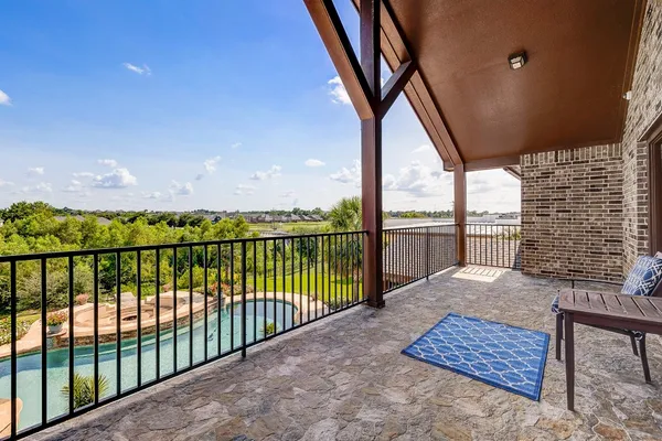 $849,900 | 108 Waterstone Drive, Montgomery, TX 77356