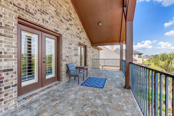 $849,900 | 108 Waterstone Drive, Montgomery, TX 77356