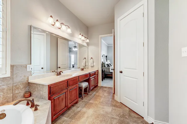 $849,900 | 108 Waterstone Drive, Montgomery, TX 77356