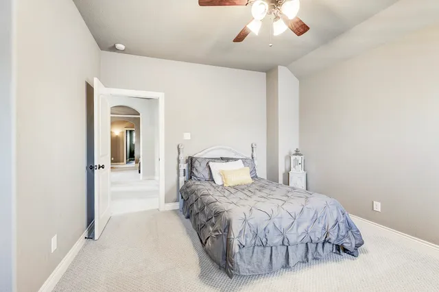 $849,900 | 108 Waterstone Drive, Montgomery, TX 77356