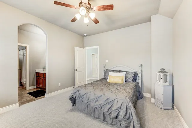 $849,900 | 108 Waterstone Drive, Montgomery, TX 77356