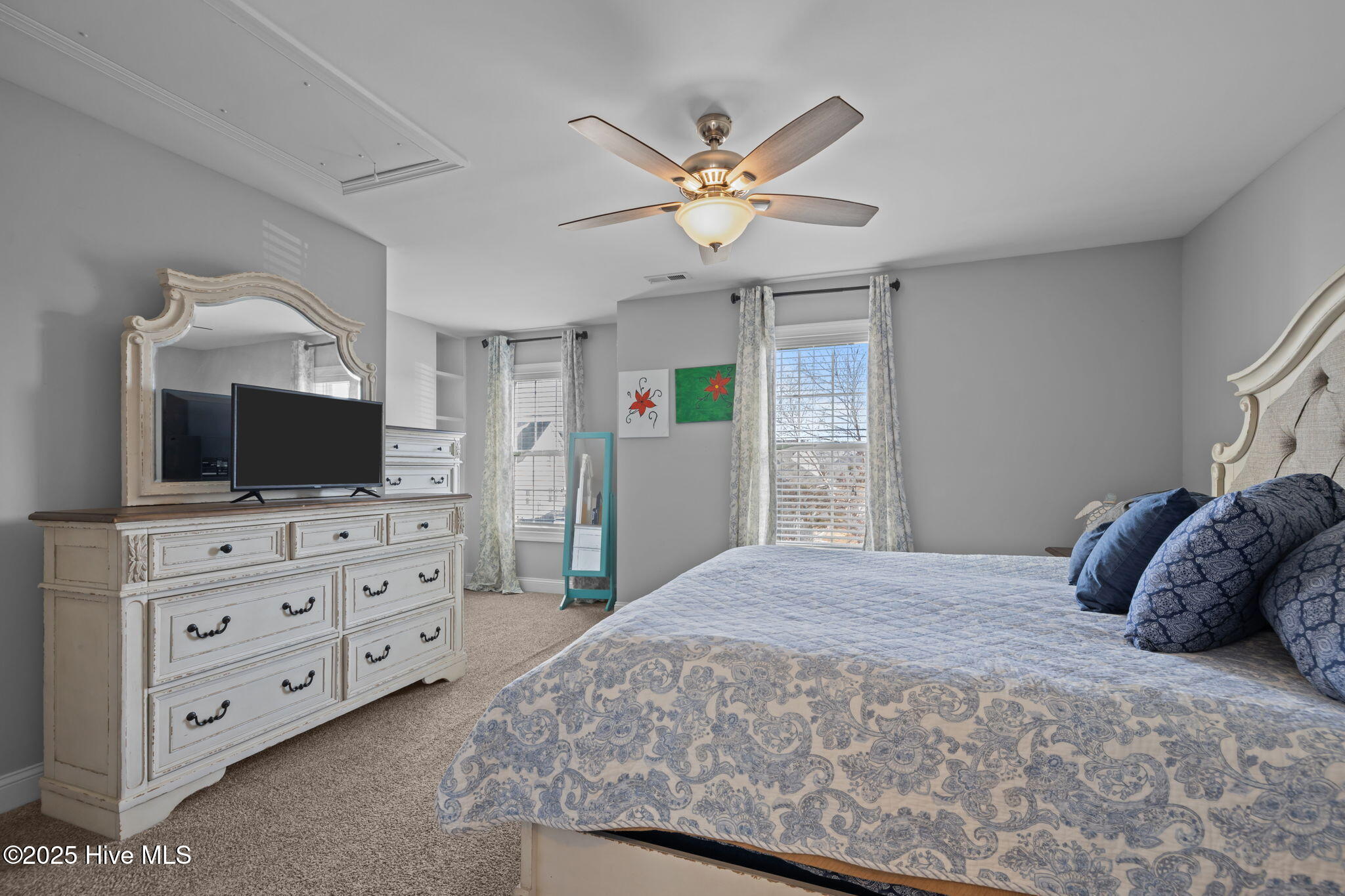 1807 Olde Farm Road Morehead City, NC 28557 - Photo 14 of 53 Primary Bedroom
