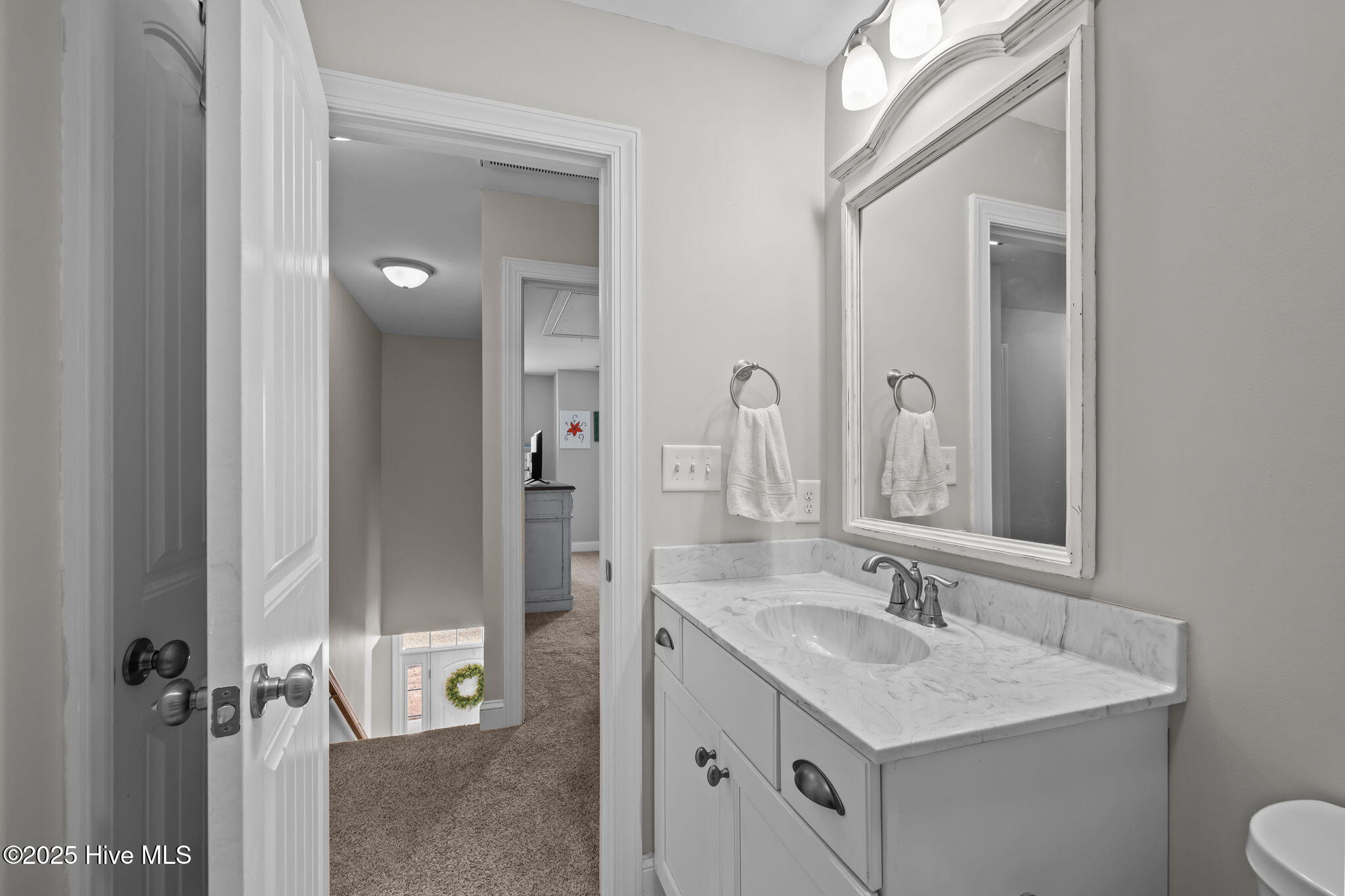 1807 Olde Farm Road Morehead City, NC 28557 - Photo 25 of 53 Full Bathroom 2