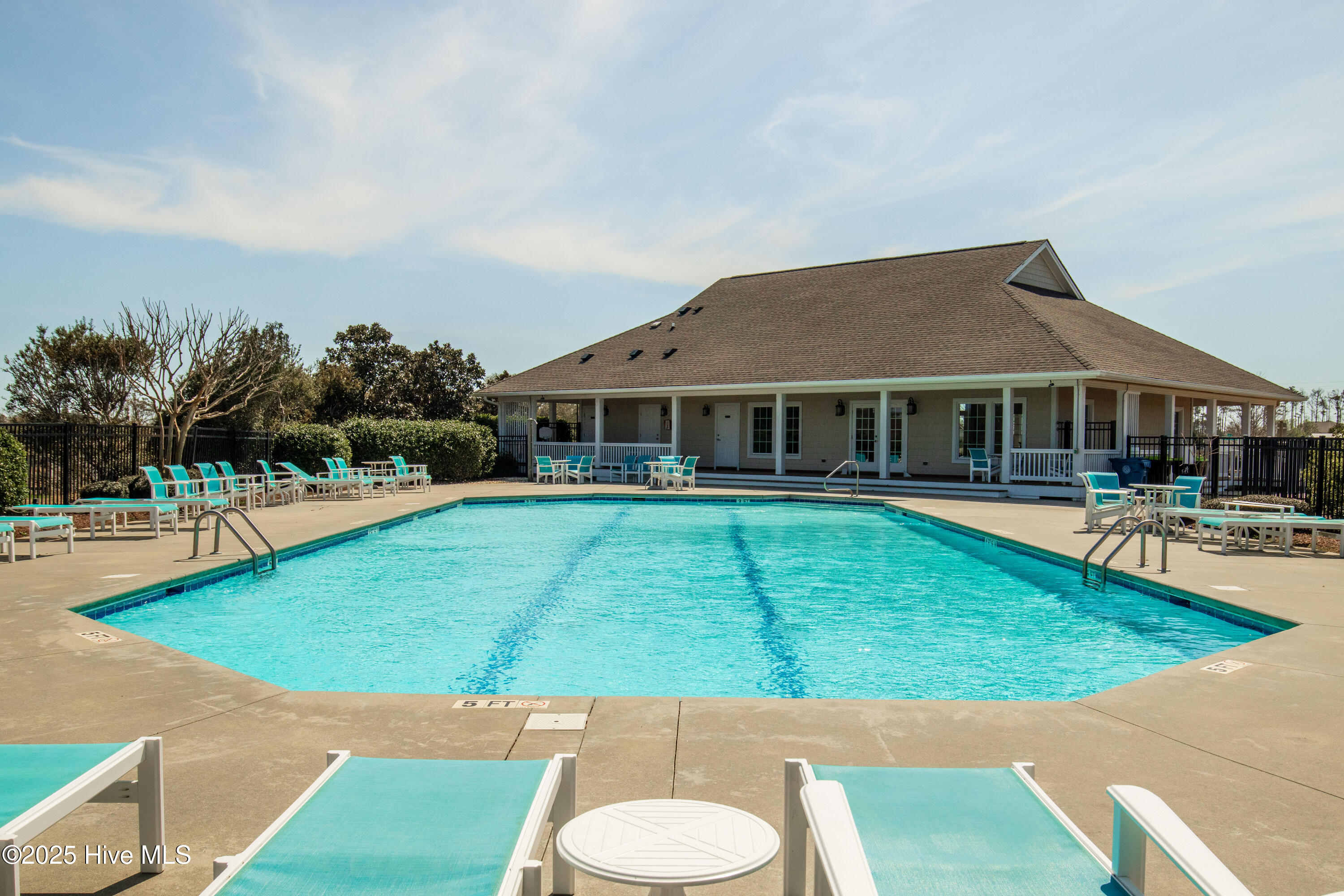 1807 Olde Farm Road Morehead City, NC 28557 - Photo 48 of 53 Mariners Pointe Pool