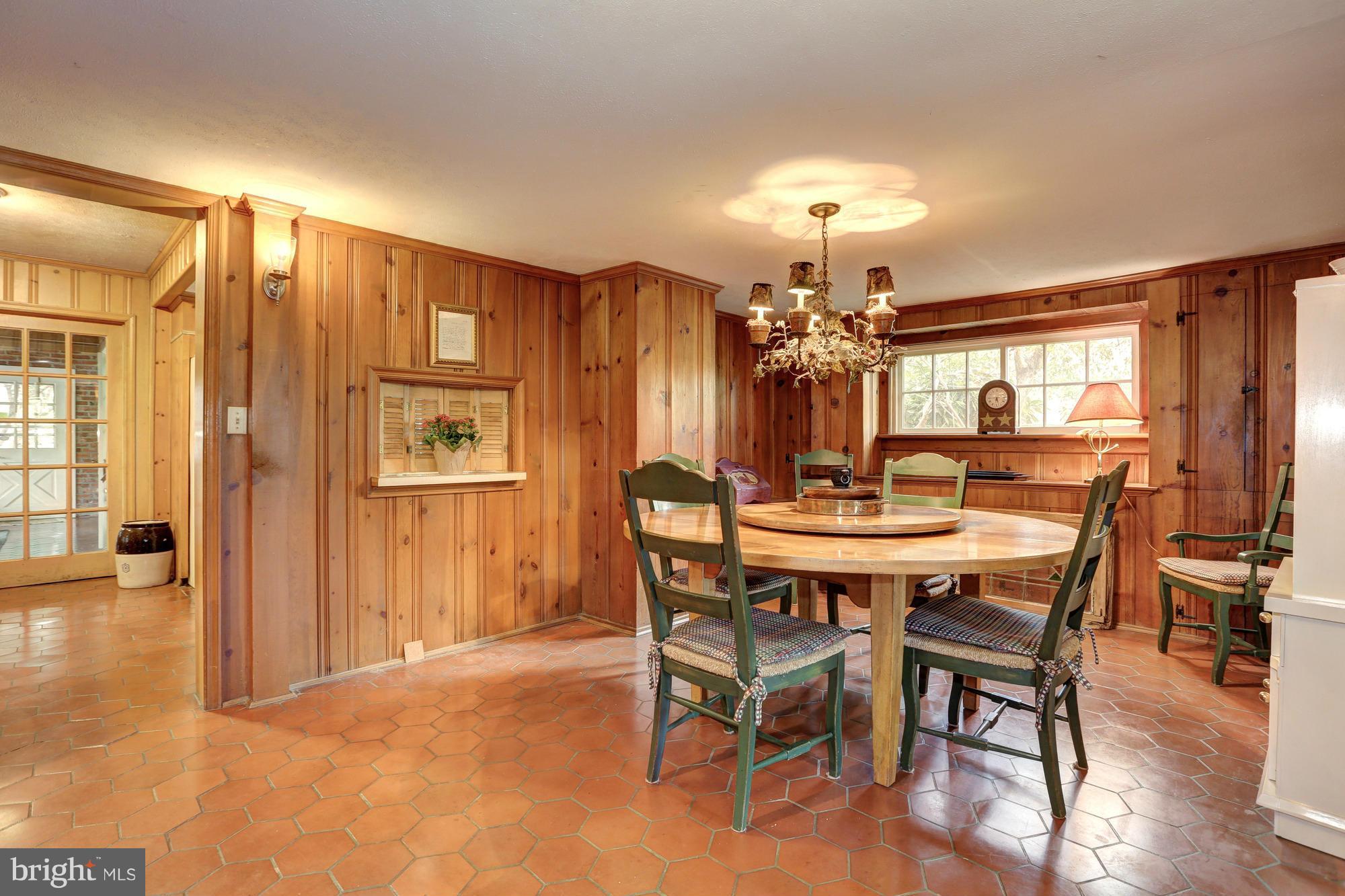 9901 Glen Road Potomac, MD 20854 - Photo 7 of 24 Dining Room