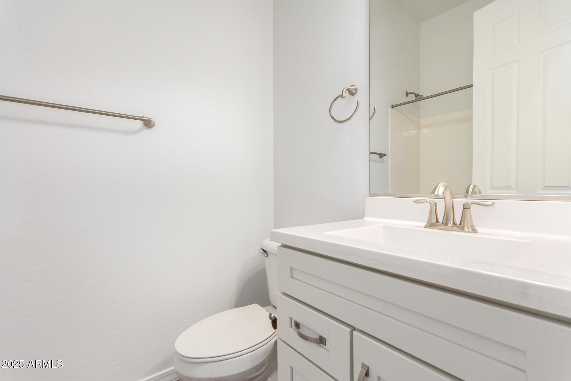 20499 West Alsap Road Buckeye, AZ 85396 - Photo 34 of 41 Secondary bathroom 2