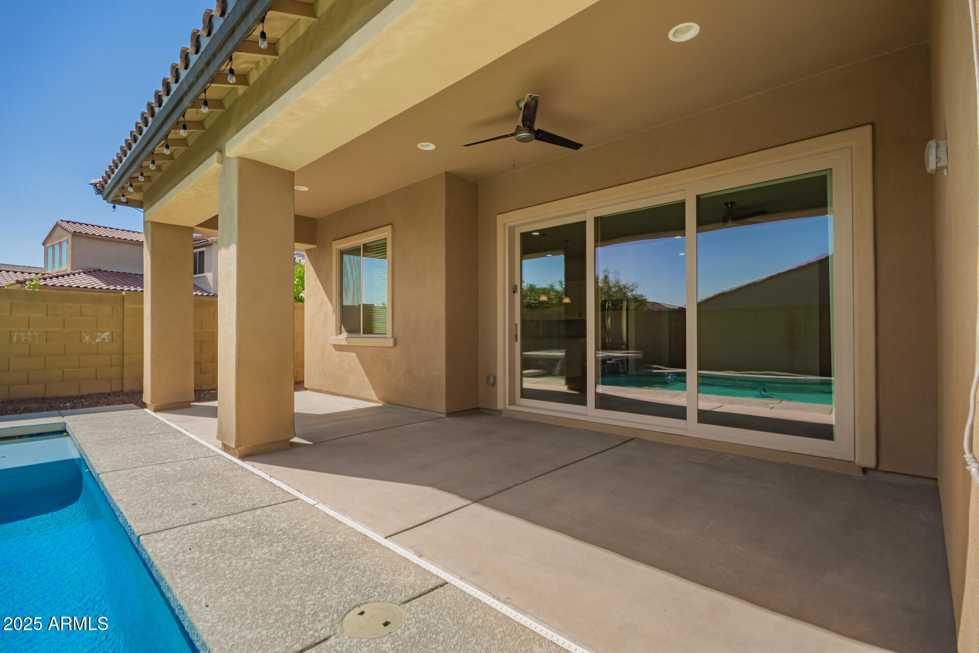 20499 West Alsap Road Buckeye, AZ 85396 - Photo 38 of 41 Covered patio