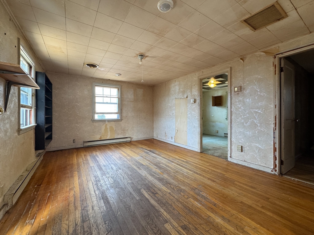 52 Harrison Avenue Auburn, MA 01501 - Photo 14 of 29