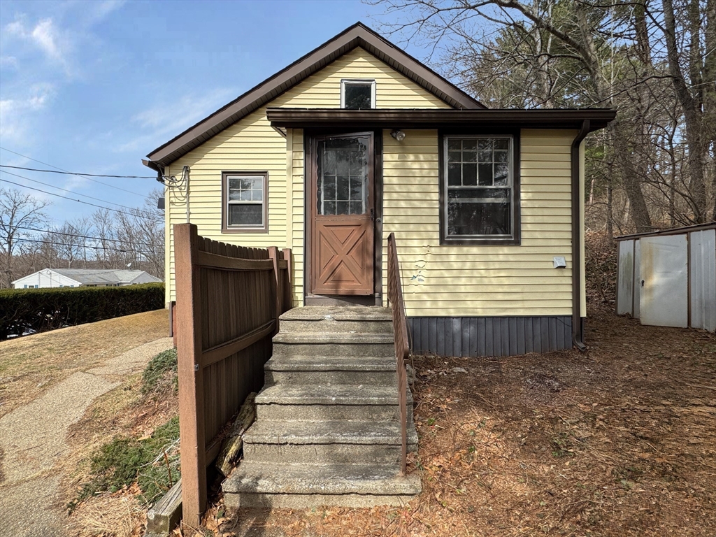 52 Harrison Avenue Auburn, MA 01501 - Photo 26 of 29