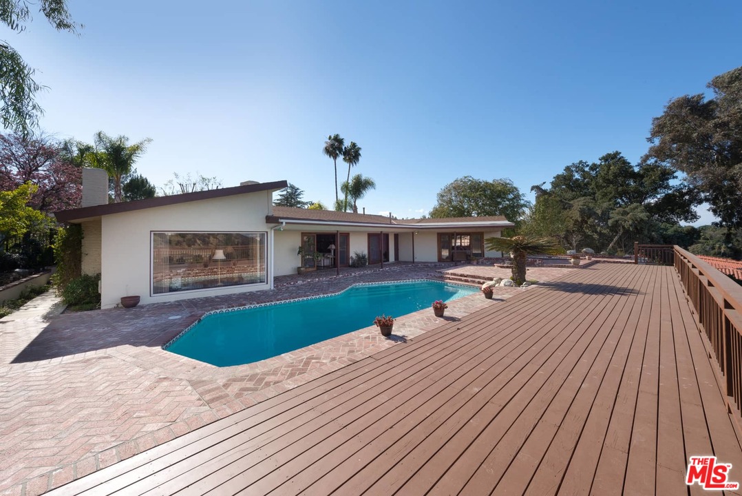 15671 Royal Ridge Road Sherman Oaks, CA 91403 - Photo 1 of 31