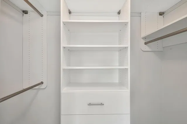 $4,000 | 154 Beaton Drive West, West Fargo, ND 58078