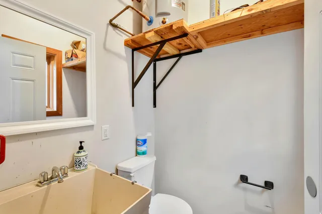 $4,000 | 154 Beaton Drive West, West Fargo, ND 58078