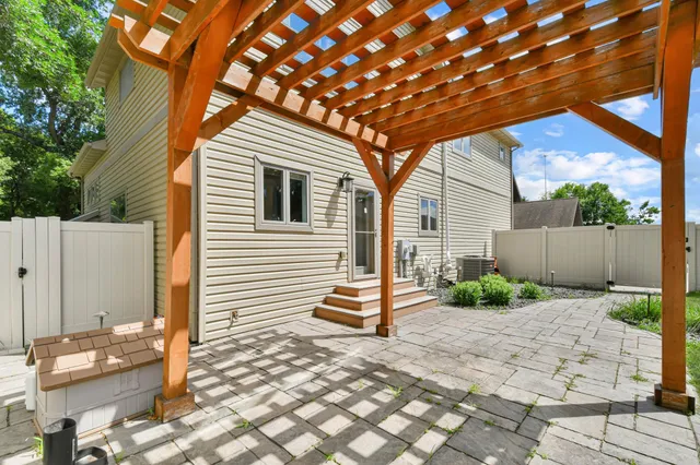 $4,000 | 154 Beaton Drive West, West Fargo, ND 58078